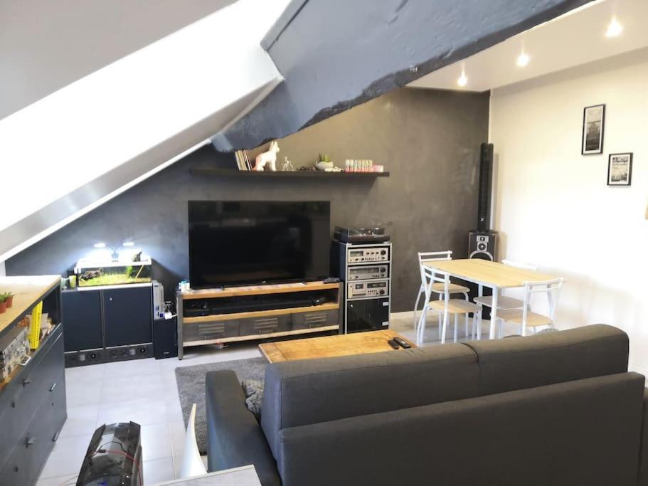 Grand T2 45m2 Vue Degage Appartement